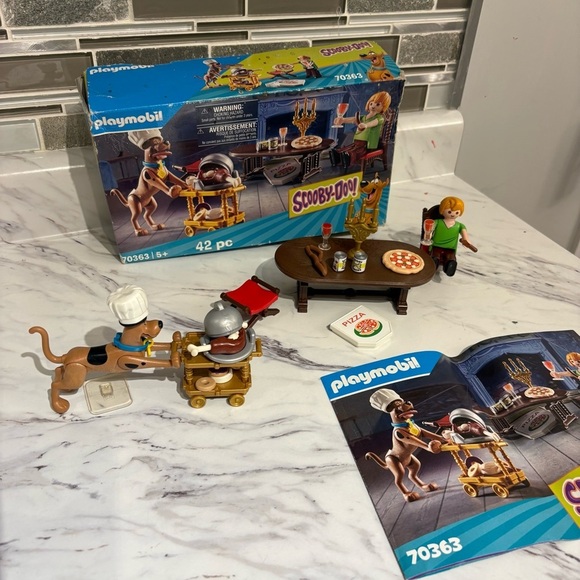 Playmobil Other - Playmobil‎ Scooby-Doo Dinner with Shaggy Playset (70363)